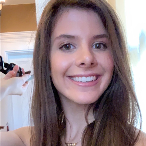 Meet your Posher - Picture 1 of 1